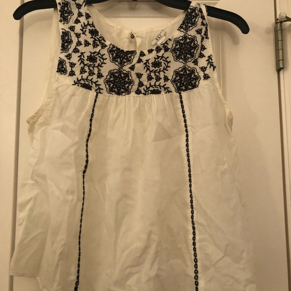 Sleeveless, Floral Tank